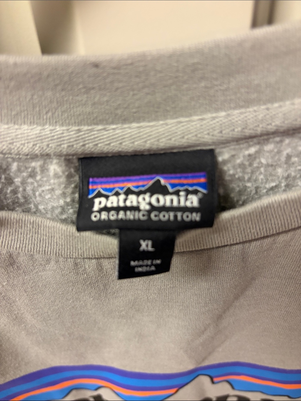 Patagonia kids sweatshirt XL - Picture 3 of 3